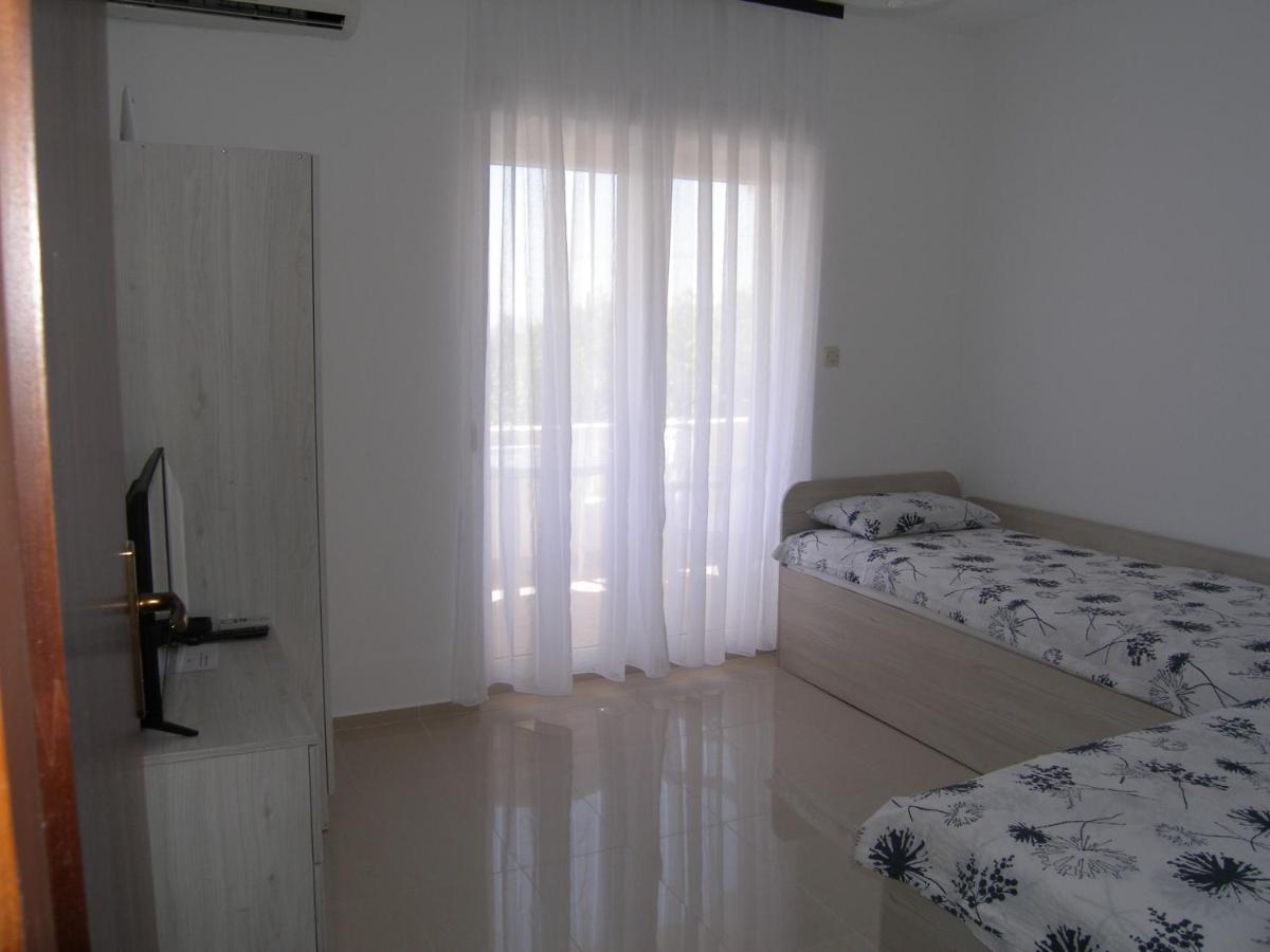 Apartmani Matela Petrčane Dış mekan fotoğraf