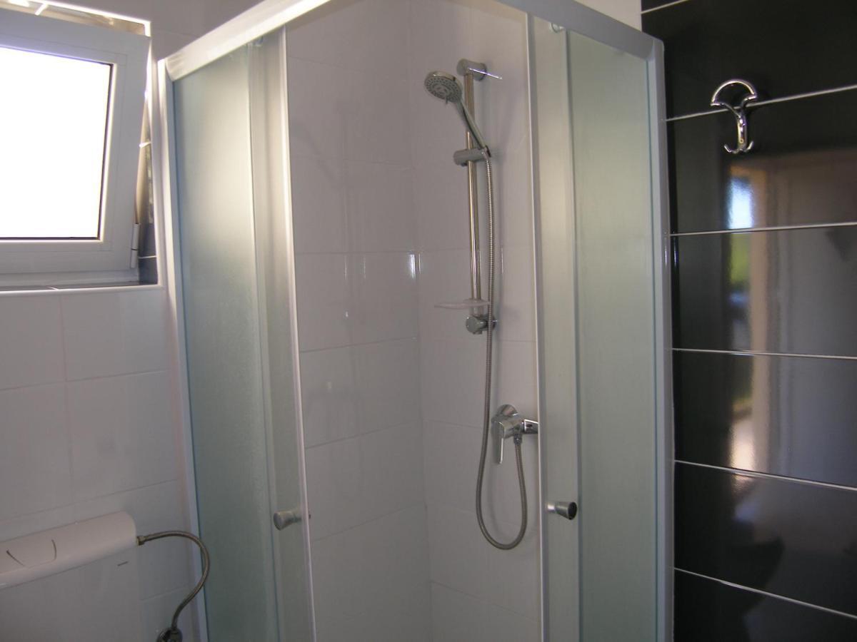 Apartmani Matela Petrčane Dış mekan fotoğraf